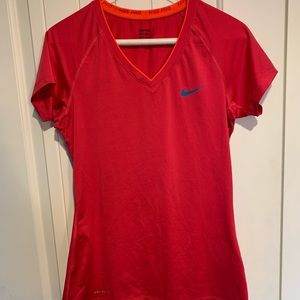 Nike pro v neck T-shirt